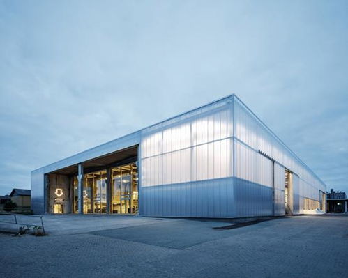 廢棄廠房變身網(wǎng)紅運(yùn)動(dòng)打卡地 外國(guó)成功案例及其日用百貨啟示